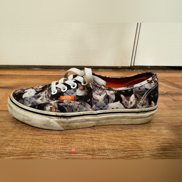 Cat pattern vans - Picture 8 of 8